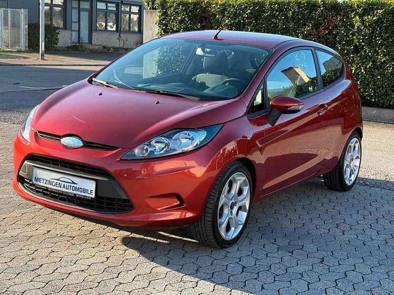 Gebraucht Ford Fiesta Trend 82 PS (60 kW) 2009 Orange Kleinwagen