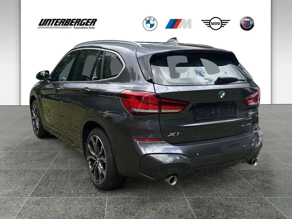 Gebraucht BMW X1 Performance 178 PS (130 kW) 2022 Grau SUV