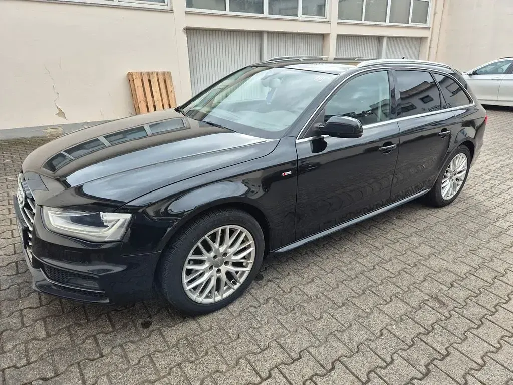 Gebraucht Audi A4 S-Line 190 PS (139 kW) 2015 Schwarz Kombi