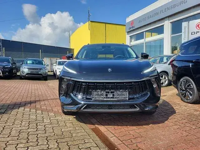 Neu DFSK Forthing 5 177 PS (130 kW) 2026 SUV