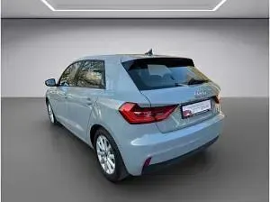 Neu Audi A1 116 PS (85 kW) 2026 Grau (grau / pfeilgrau) SUV