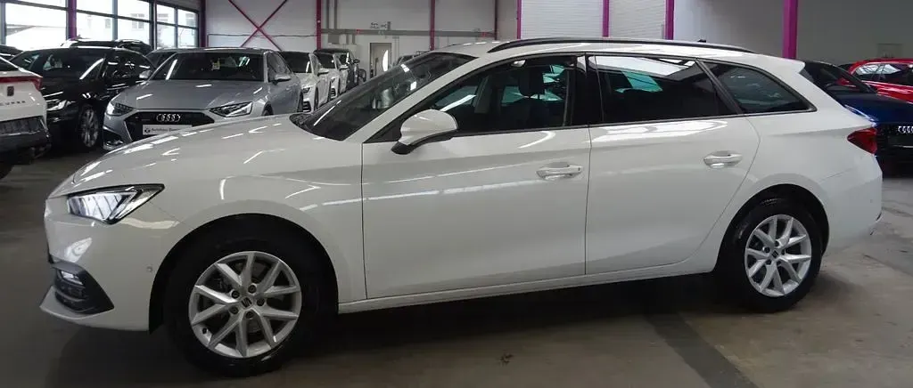 Gebraucht Seat Leon ST Beats 150 PS (110 kW) 2022 Weiß Kombi