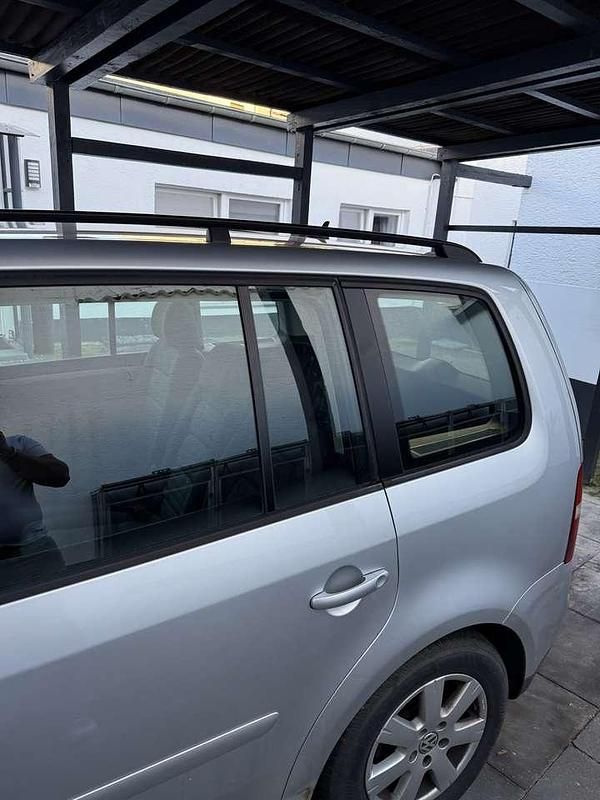 Gebraucht VW Touran 105 PS (77 kW) 2006 Van / Kleinbus