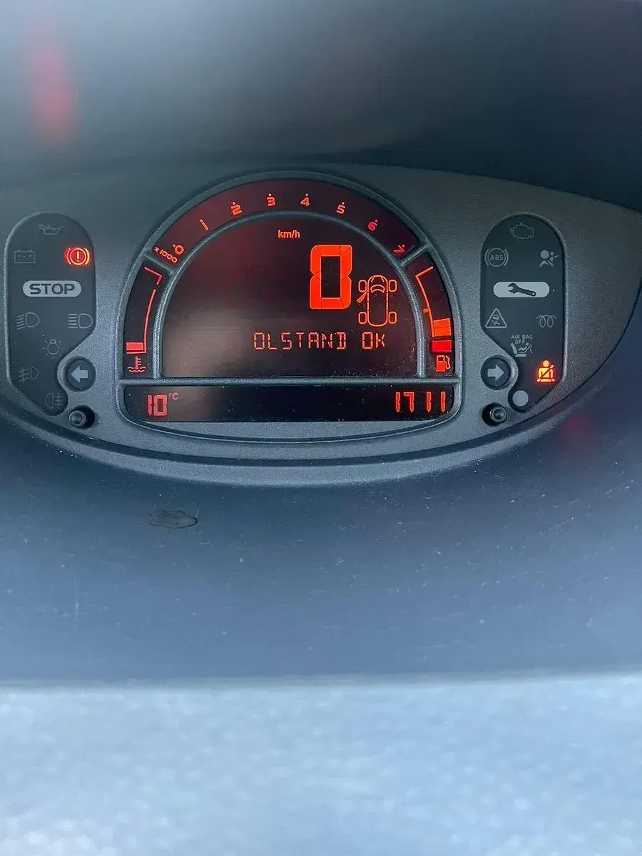 Occasion Renault Modus Dynamique 88 ch (64 kW) 2006 Gris Monospace