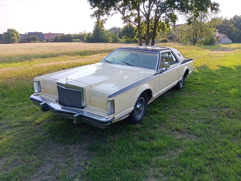 Beige Gebraucht 1979 Lincoln Continental Coupé | 6.500 € - Bild 1/4