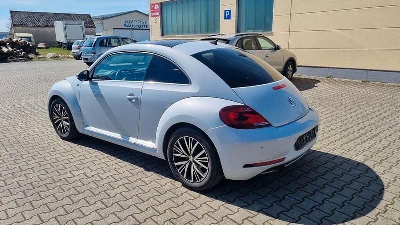 Gebraucht VW Beetle Allstar 105 PS (77 kW) 2017 Silber Kleinwagen