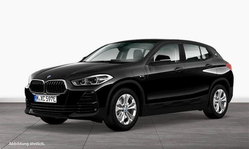 Schwarz Gebraucht 2022 BMW X2 Sport Line SUV | 30.490 € (Etwas zu teuer) - Bild 1/3