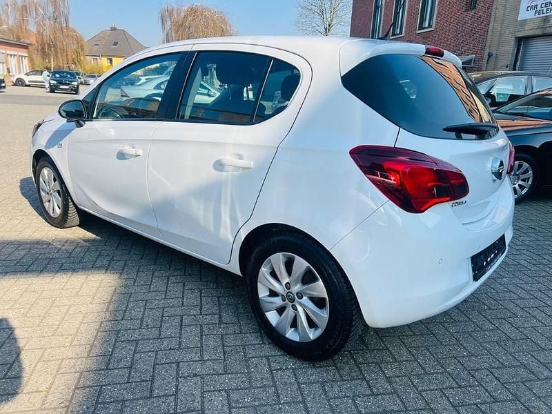 Gebraucht Opel Corsa Edition 90 PS (66 kW) 2017 Weiß Kleinwagen