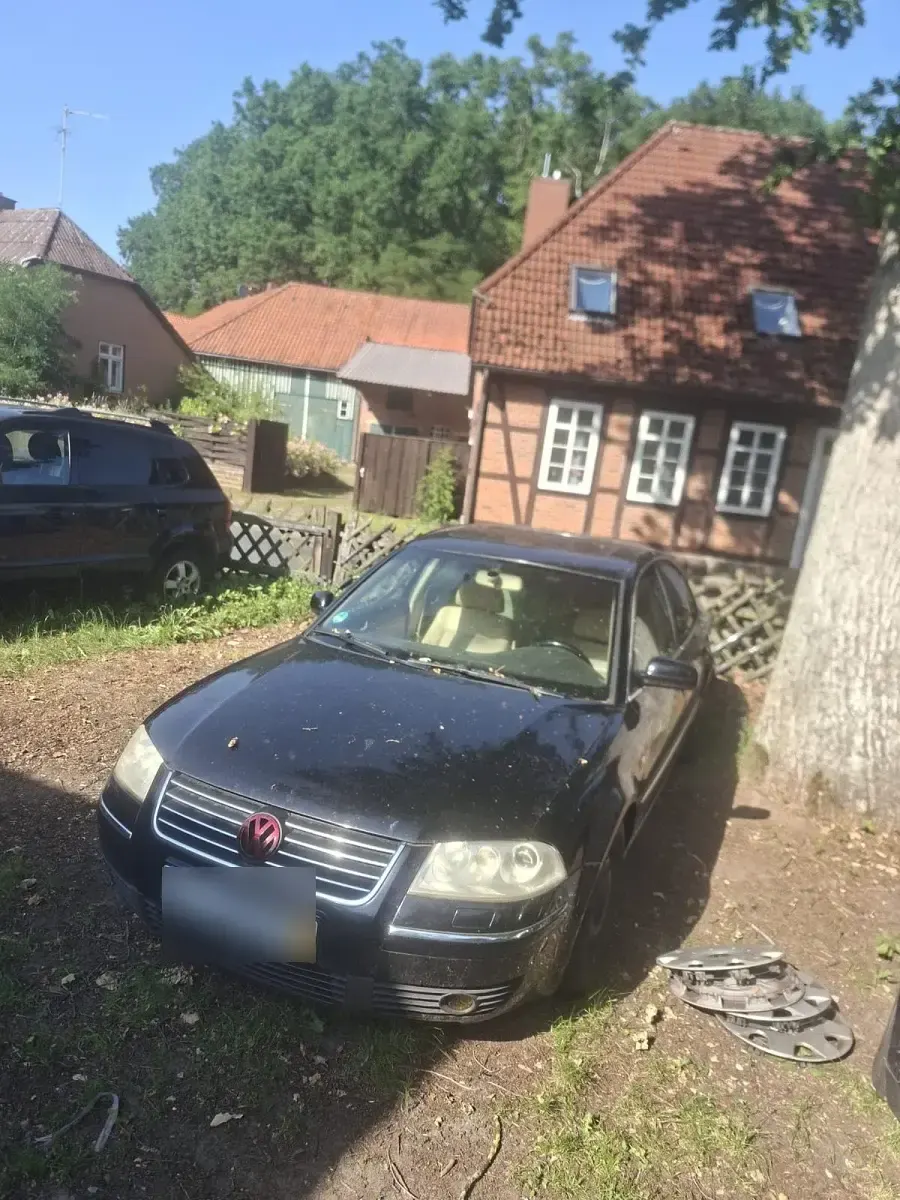 Gebraucht VW Passat 193 PS (141 kW) 2002 Schwarz Limousine
