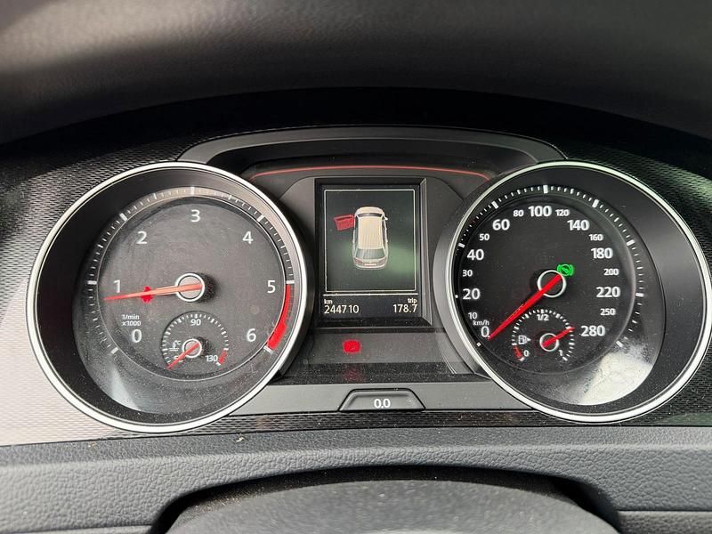 Gebraucht VW Golf VII GTD 184 PS (135 kW) 2015 Grau Kombi