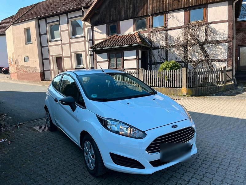 Gebraucht Ford Fiesta 2014 Weiß Kleinwagen
