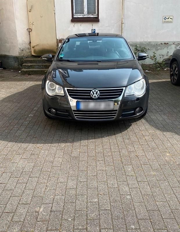 Usata VW Eos 160 CV (117 kW) 2009 Grigio Cabrio