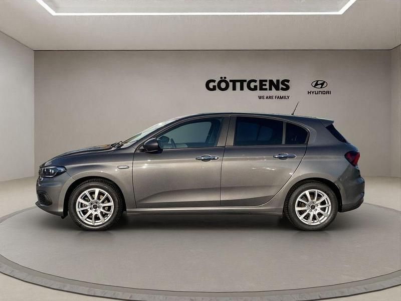 Gebraucht Fiat Tipo Easy 95 PS (69 kW) 2019 Grau Limousine