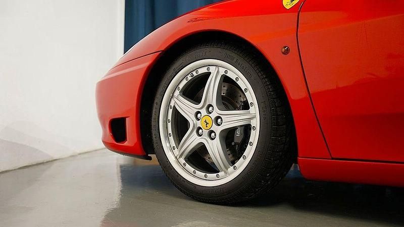 Second-hand Ferrari 360 400 CP (294 kW) 2001 Roșu