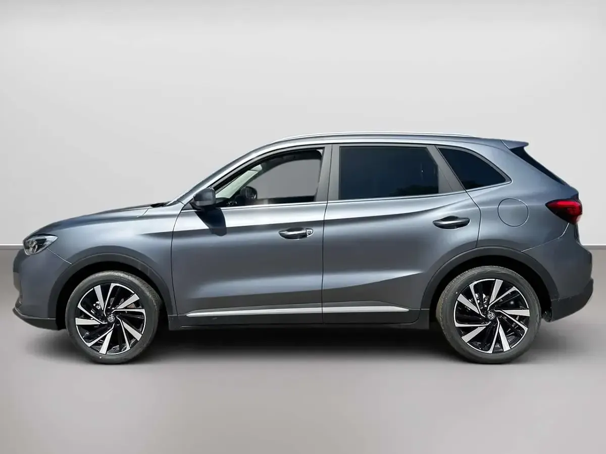 Neu MG ZS Luxury 197 PS (144 kW) 2026 Grau SUV