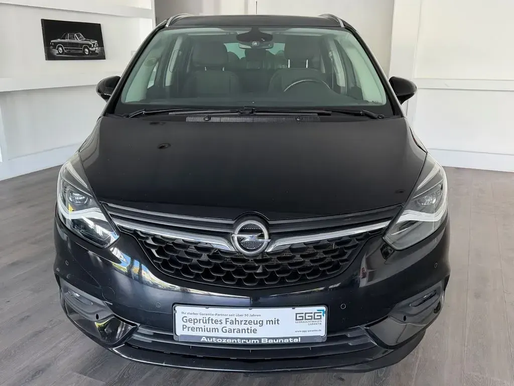 Gebraucht Opel Zafira Innovation 170 PS (125 kW) 2018 Schwarz Van / Kleinbus