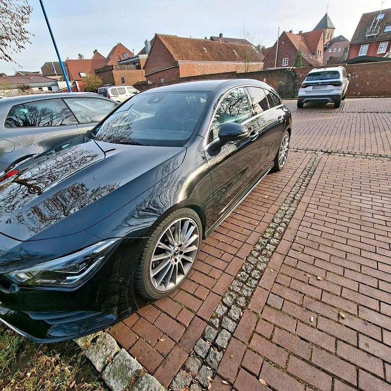 Gebraucht Mercedes CLA250 224 PS (164 kW) 2019 Schwarz Limousine