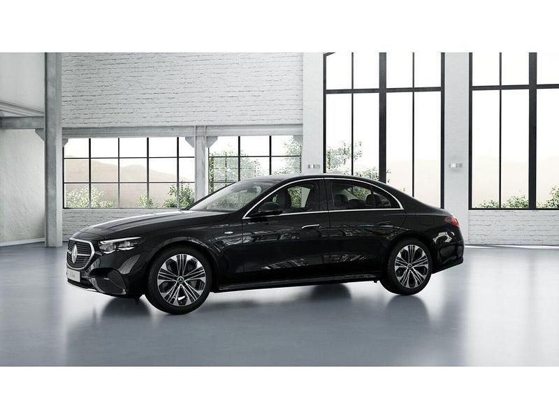 Gebraucht Mercedes E300 Avantgarde 197 PS (144 kW) 2025 Schwarz Limousine