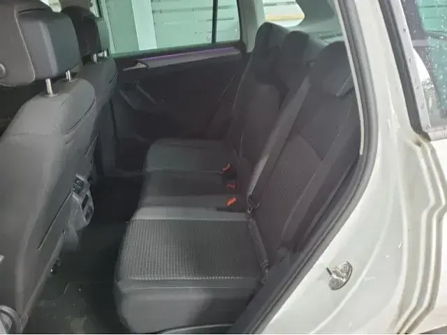 Gebraucht VW Tiguan Active 150 PS (110 kW) 2022 Weiß SUV