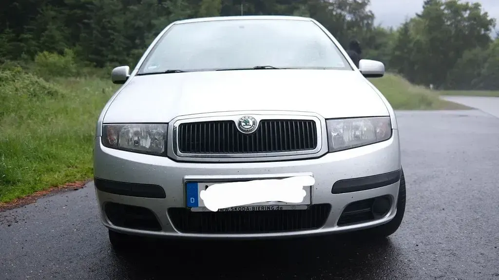 Gebraucht Skoda Fabia Classic 80 PS (58 kW) 2006 Silber Limousine