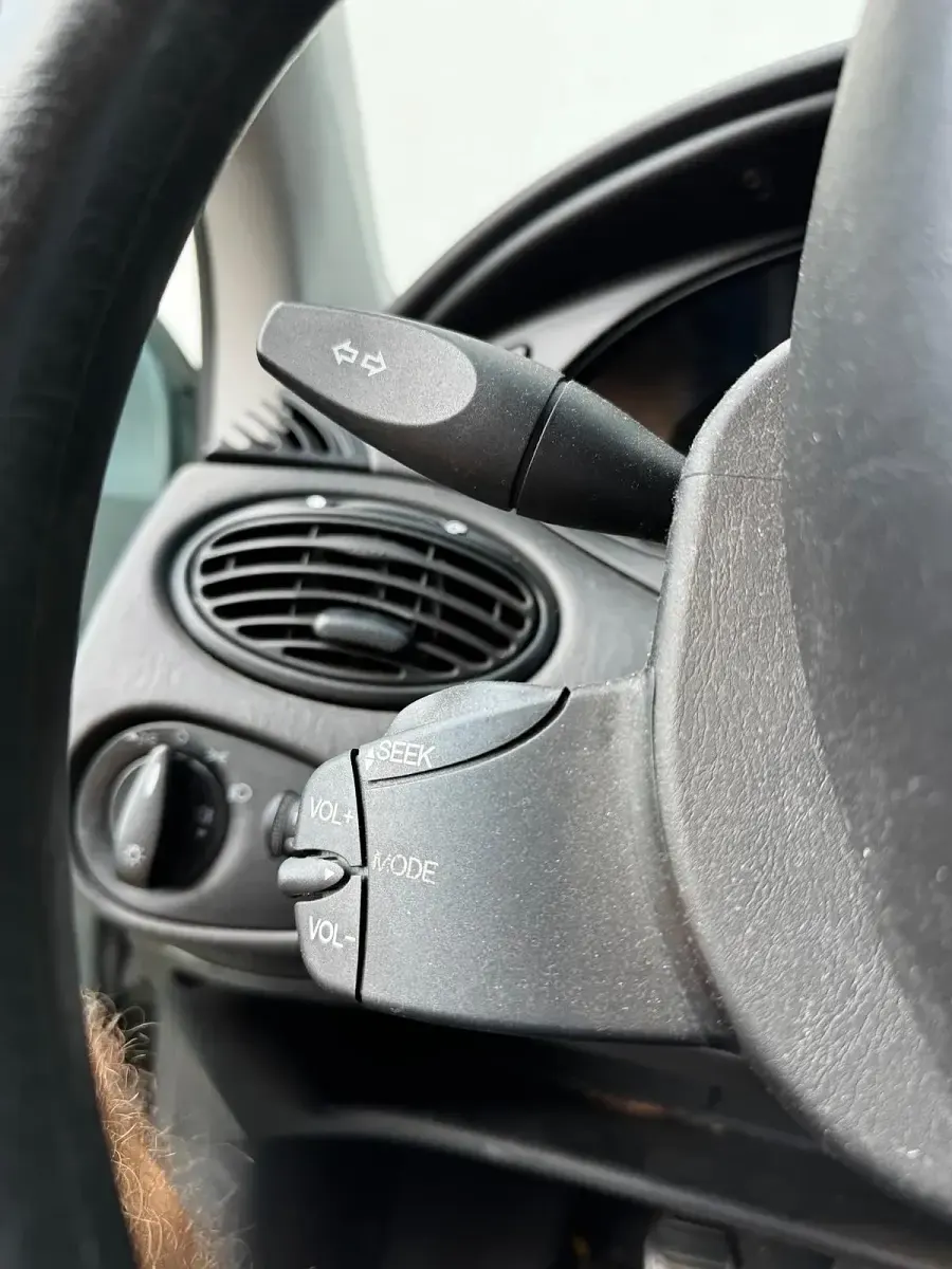Gebraucht Ford Focus 115 PS (84 kW) 2000 Grün Kombi
