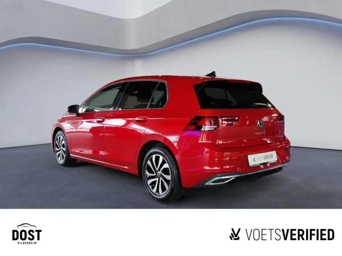 Gebraucht VW Golf VIII Active 131 PS (96 kW) 2022