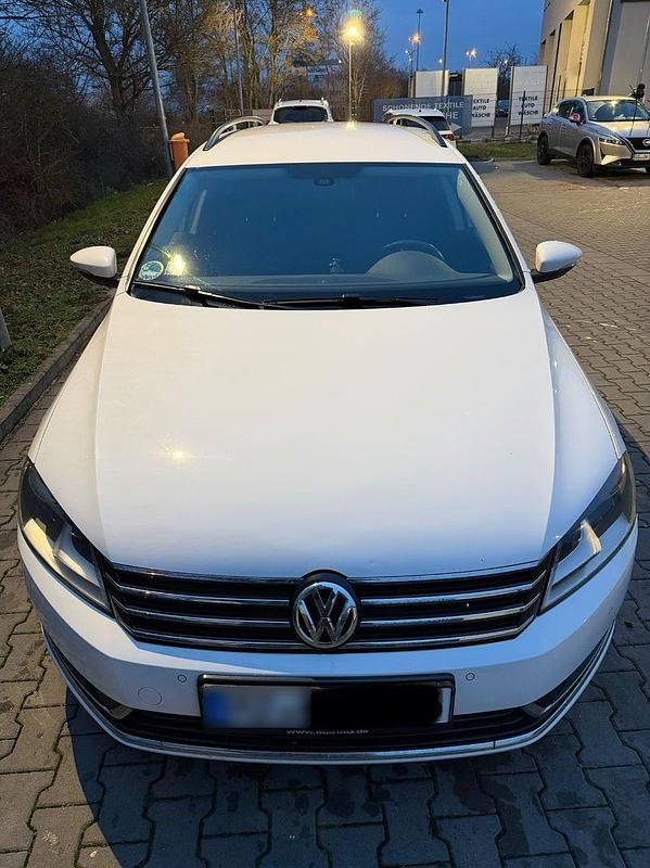 Gebraucht VW Passat 160 PS (117 kW) 2014 Weiß Kombi