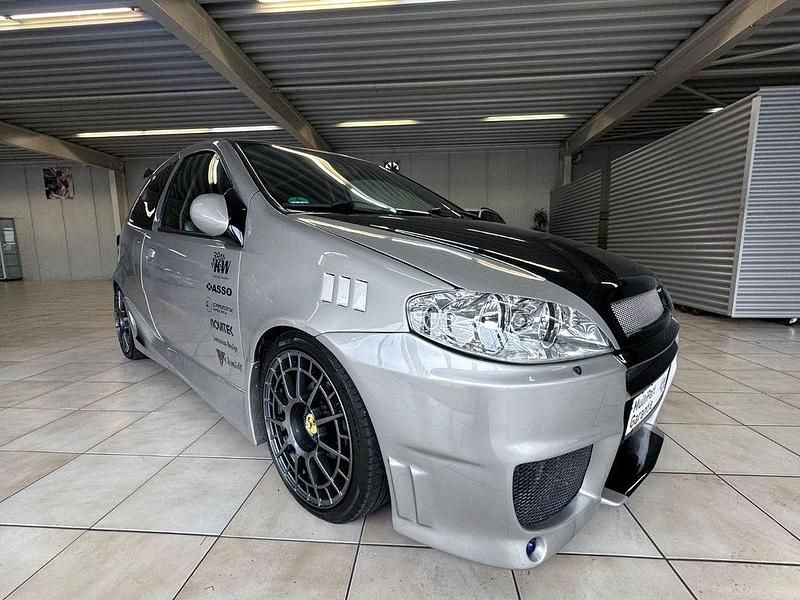 Gebraucht Fiat Punto 131 PS (96 kW) 2000 Silber Kleinwagen