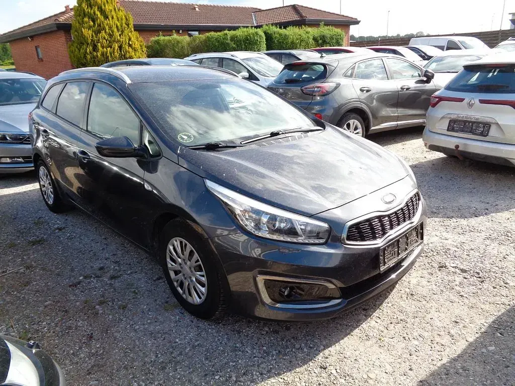 Gebraucht Kia Ceed Sportswagon Style 128 PS (94 kW) 2017 Grau Kombi