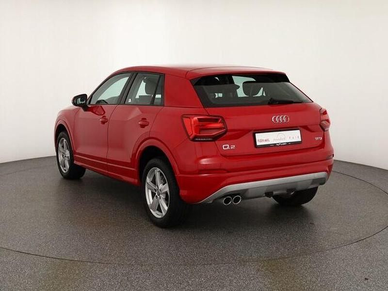 Gebraucht Audi Q2 Comfort 150 PS (110 kW) 2018 Rot SUV