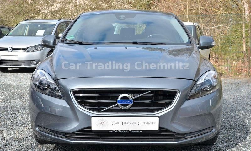 Gebraucht Volvo V40 120 PS (88 kW) 2014 Grau Kombi
