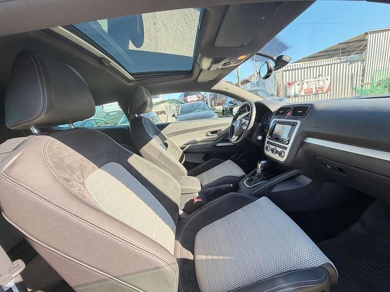 Second-hand VW Scirocco 177 CP (130 kW) 2014 Negru Coupe