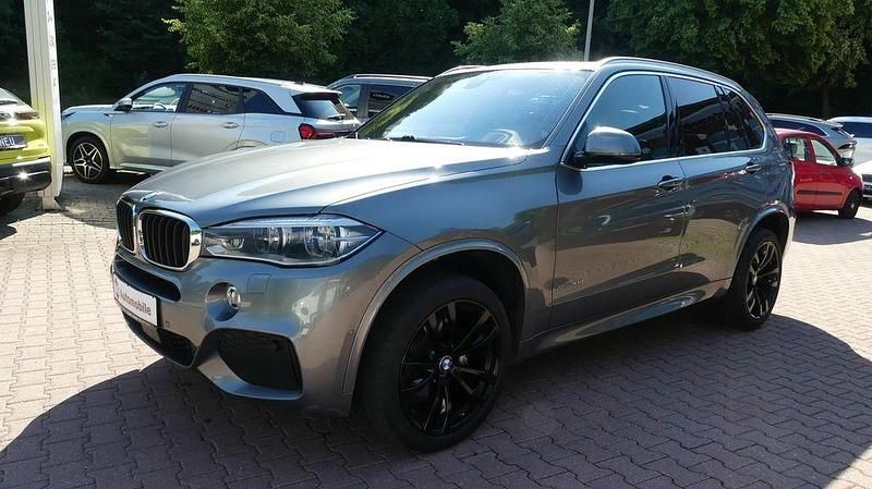 Grau Gebraucht 2016 BMW X5 Sport Line SUV | 27.990 € (Fairer Preis) - Bild 1/4