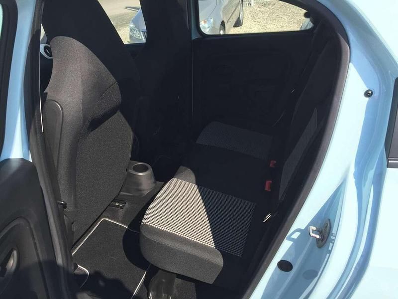 Gebraucht Renault Twingo 69 PS (50 kW) 2017 Hellblau Kleinwagen