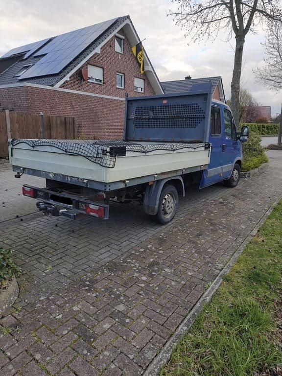 Gebraucht Iveco Daily 136 PS (100 kW) 2008 Blau Limousine