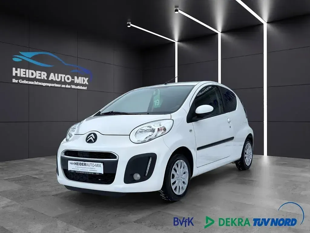 Gebraucht Citroën C1 Tendance 68 PS (50 kW) 2012 Weiß Kleinwagen