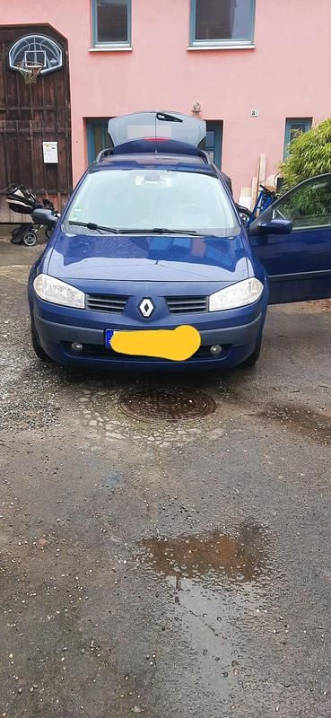 Blau Gebraucht 2005 Renault Mégane II Kombi | 400 € (Superpreis) - Bild 1/4