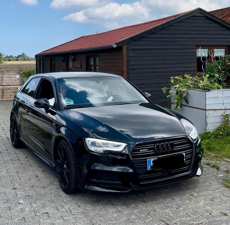 Schwarz Gebraucht 2016 Audi A3 S-Line Kleinwagen | 19.999 € (Guter Preis) - Bild 1/4