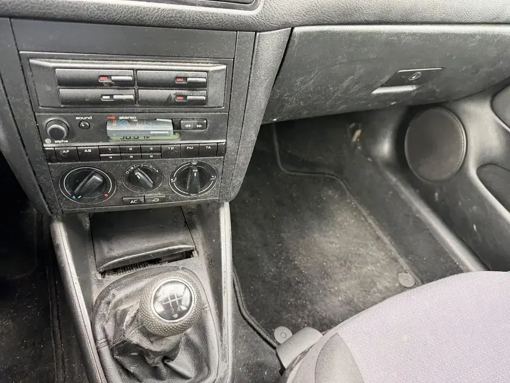 Gebraucht VW Golf IV 75 PS (55 kW) 2002 Silber Limousine
