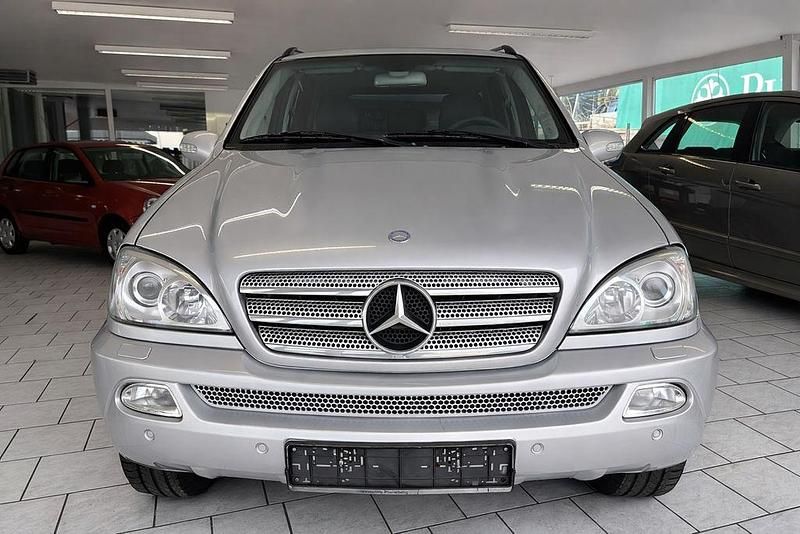 Gebraucht Mercedes ML400 Edition 250 PS (183 kW) 2005 Silber SUV