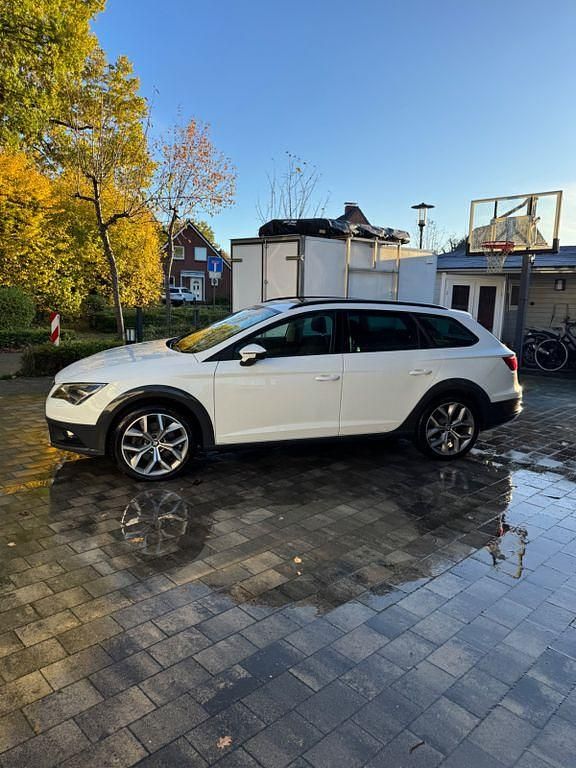 Gebraucht Seat Leon X-Perience 184 PS (135 kW) 2015 Weiß Kombi