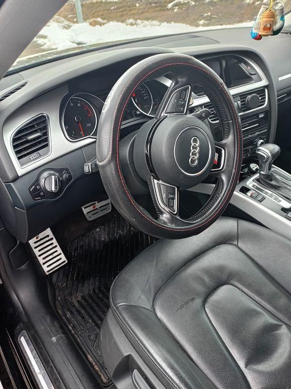 Gebraucht Audi A5 Sportback Sport 224 PS (164 kW) 2015 Schwarz Kleinwagen