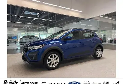 Gebraucht Dacia Sandero Expression 101 PS (74 kW) 2022 Blau Limousine