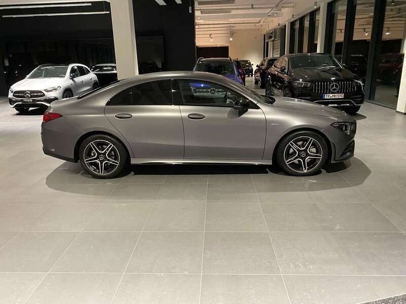 Gebraucht 2020 Mercedes CLA220 AMG line Limousine | 30.000 € (Teuer) - Bild 1/4