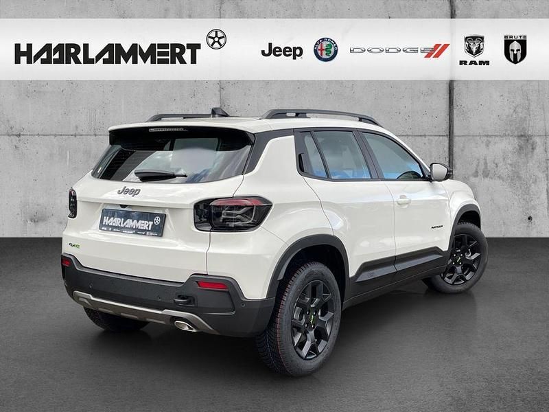 Neu Jeep Avenger 145 PS (106 kW) 2026 Weiß SUV