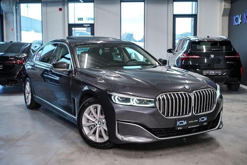 Gebraucht BMW 745 394 PS (289 kW) 2020 Grau Limousine