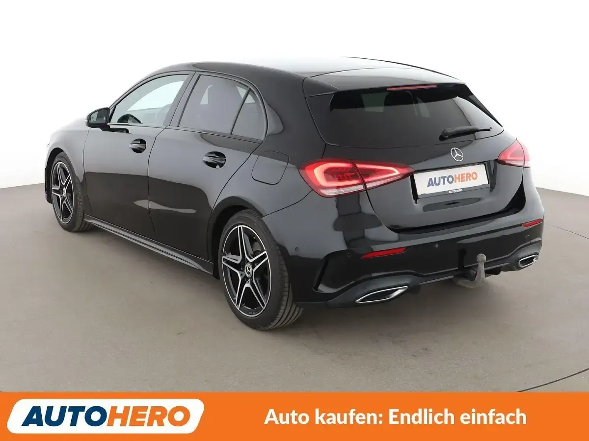 Gebraucht Mercedes A250 AMG line 224 PS (164 kW) 2019 Schwarz Limousine