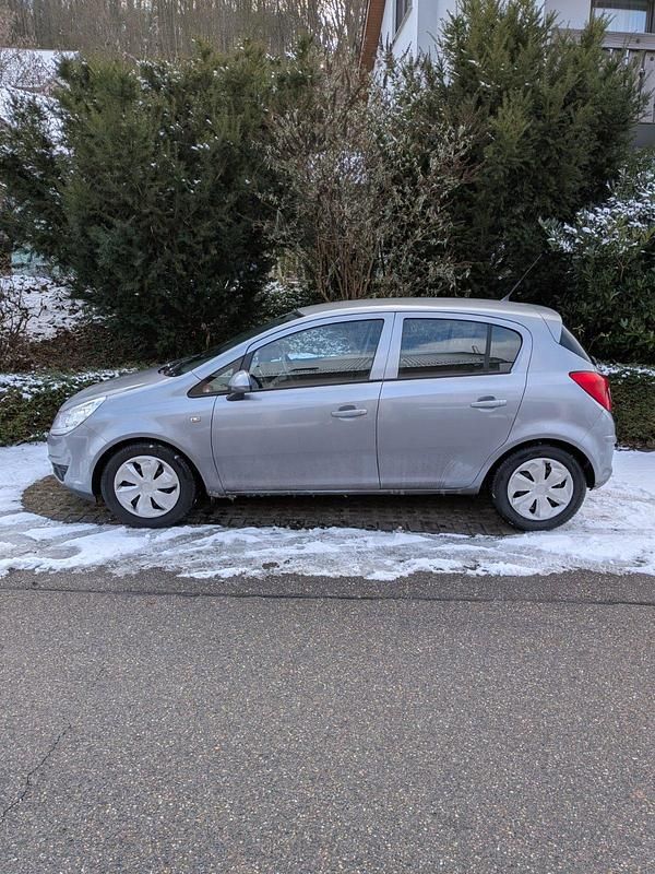 Gebraucht Opel Corsa 80 PS (58 kW) 2009 Silber Kleinwagen