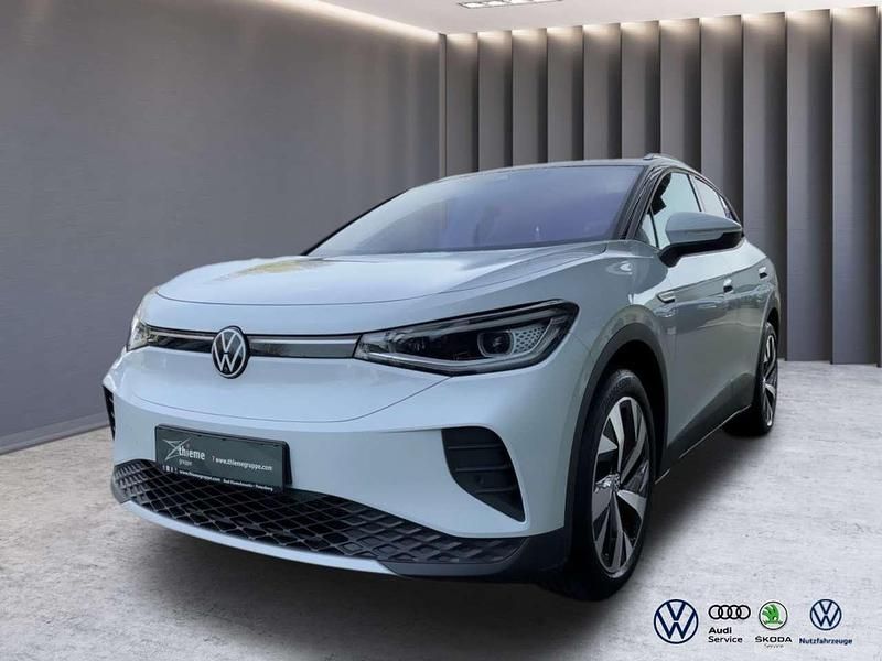 Weiß Gebraucht 2021 VW ID.4 Pro Performance SUV | 30.500 € (Teuer) - Bild 1/4