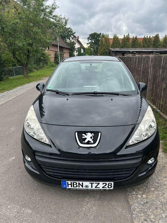 Gebraucht Peugeot 207 Urban Move 73 PS (53 kW) 2010 Schwarz Kombi